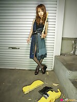 feet asian